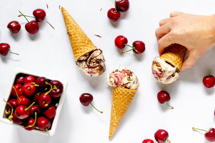 Cherry cheesecake ice cream