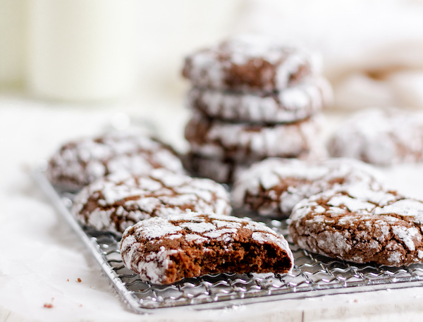 Gluten Free Chocolate Crinkle Cookies