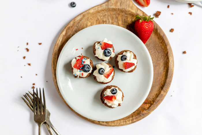 Patriotic gluten-free brownie bites recipe