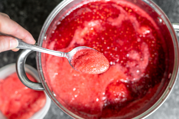 how to skim foam from hot jam before canning