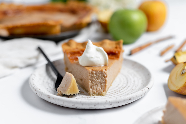 apple butter pie with whipped cream
